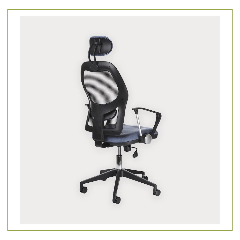 Silla Ejecutiva con Cabecera y Respaldo en Malla Arce atras